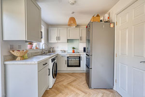 Kitchen- click for photo gallery